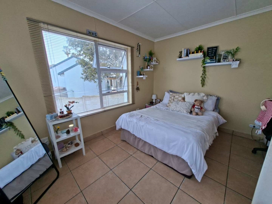 3 Bedroom Property for Sale in Dana Bay Western Cape